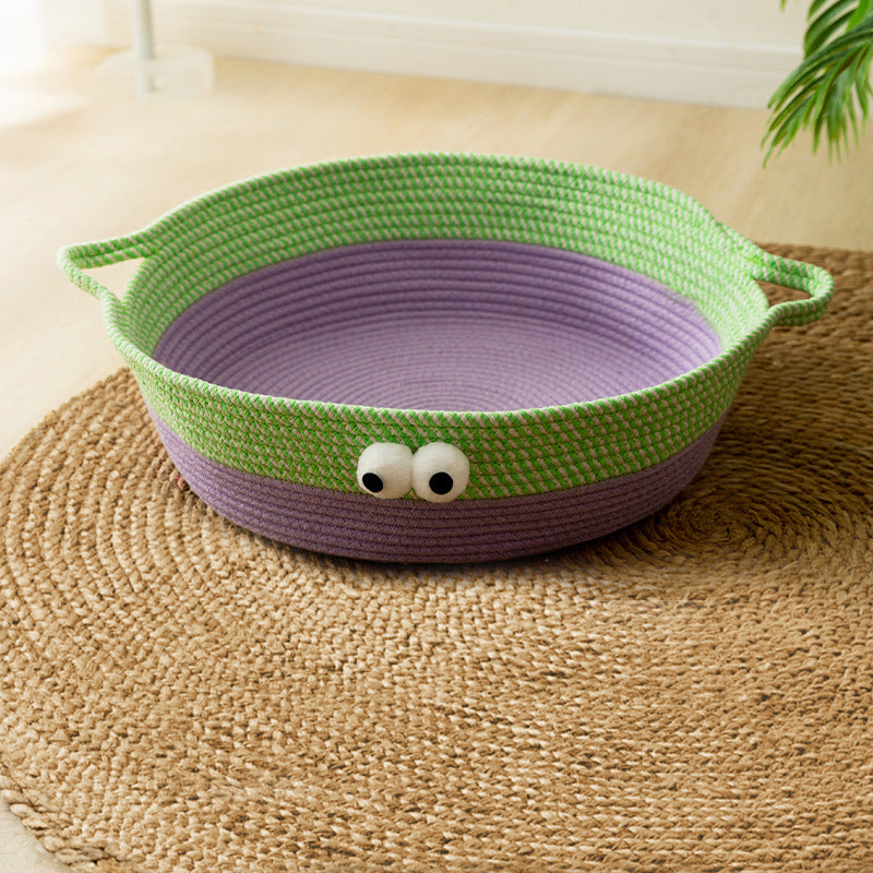 Rattan-Woven All Season Pet Nest Basket