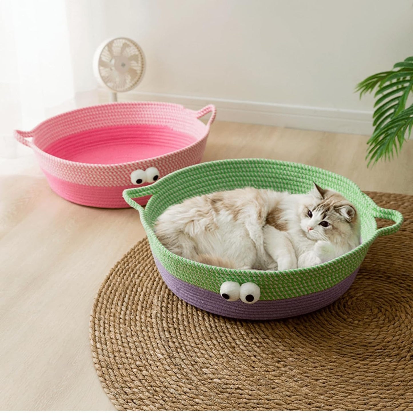 Rattan-Woven All Season Pet Nest Basket