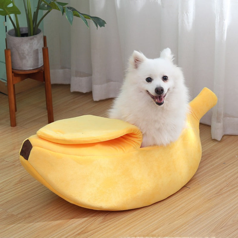 Soft Cozy Banana Shaped Bed for Pets