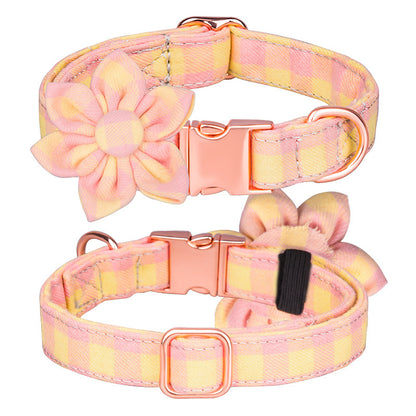 Gingham Flower Unbreakable Collar